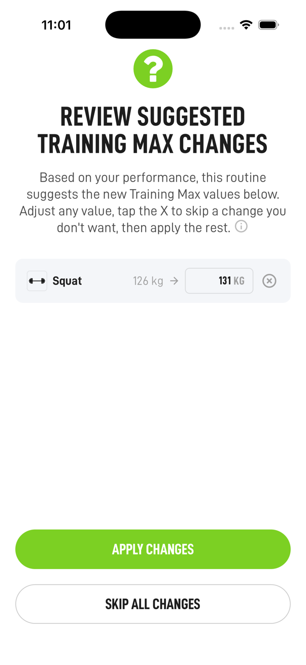 Hardy review screen proposing to raise the squat Training Max from 126 kg to 131 kg, with Apply and Skip buttons